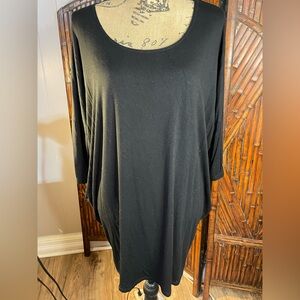 Agnes & Dora Black Dolman Sleeve Tunic